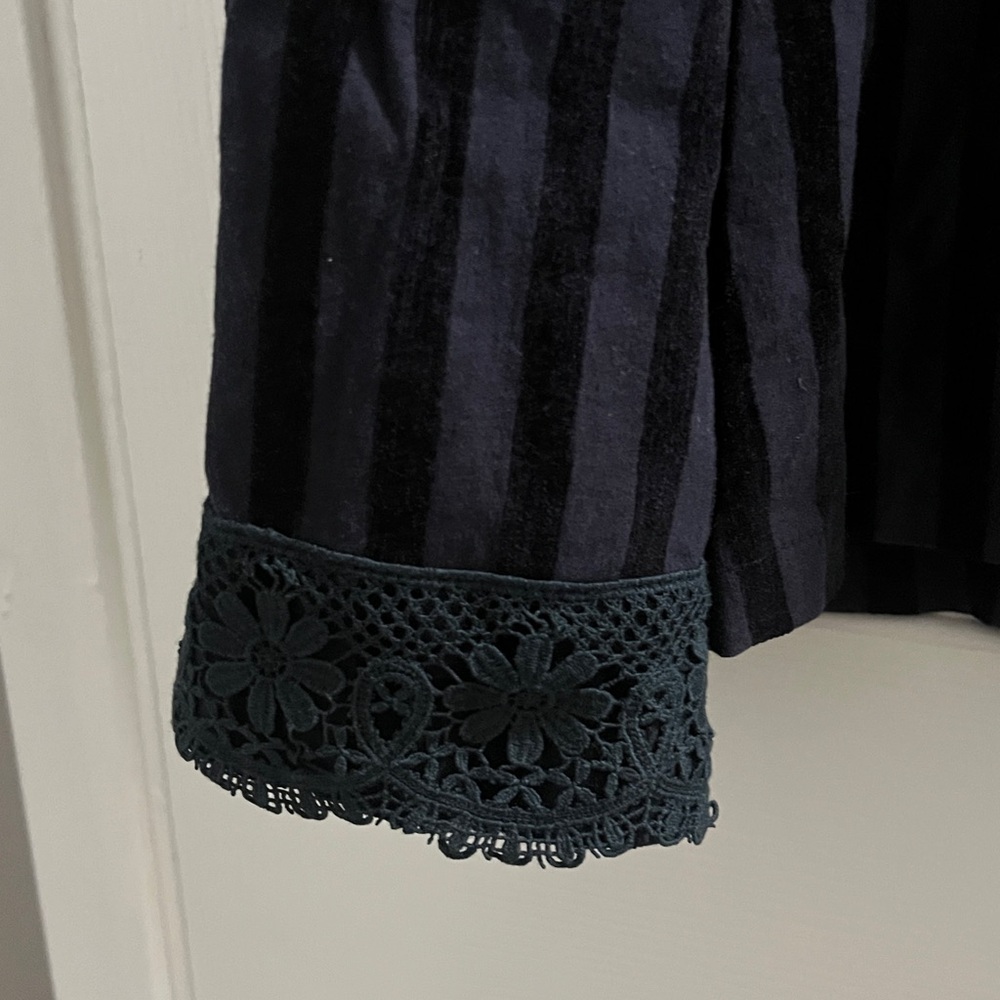 Suzanne Betro Black and Navy Striped Blouse - Picture 3 of 4
